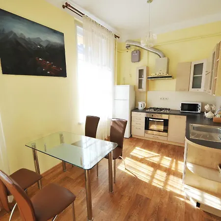 Apartment Cosiest 3-room In Lviv