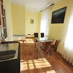 Cosiest 3-room In Apartament